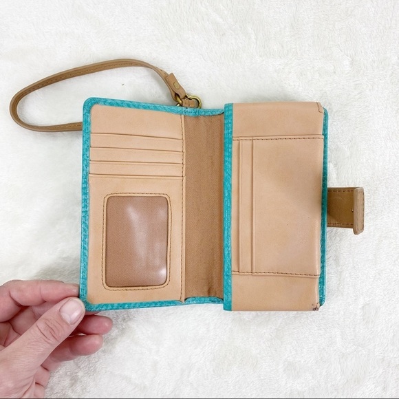 Fossil leather small wristlet - Picture 4 of 8